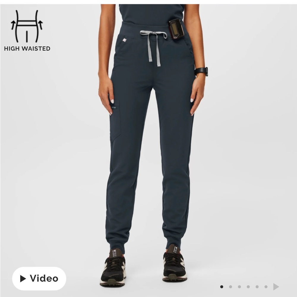 Figs High-Waisted Zamora Jogger. Tall